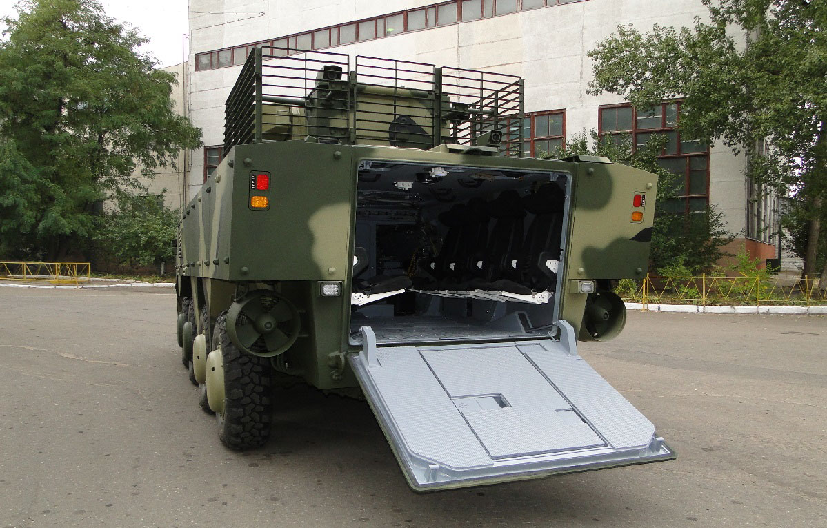 BTR-4MV1